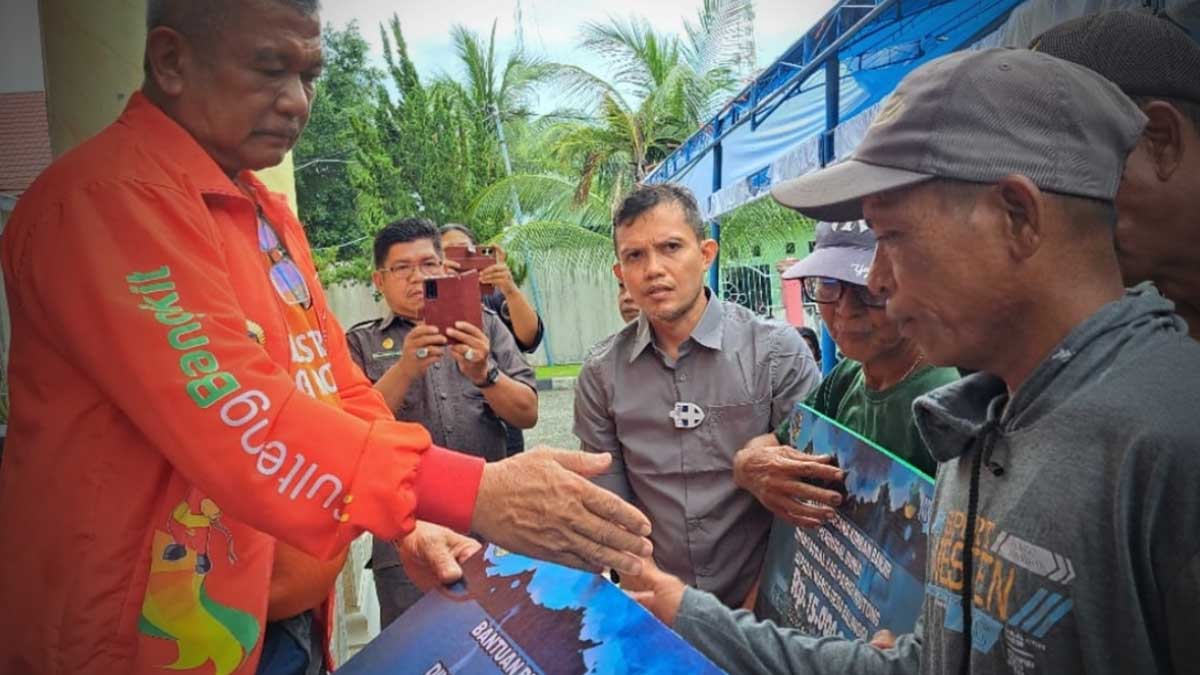 Ahli Waris Korban Banjir Balinggi Terima Santunan Duka dari Kemensos
